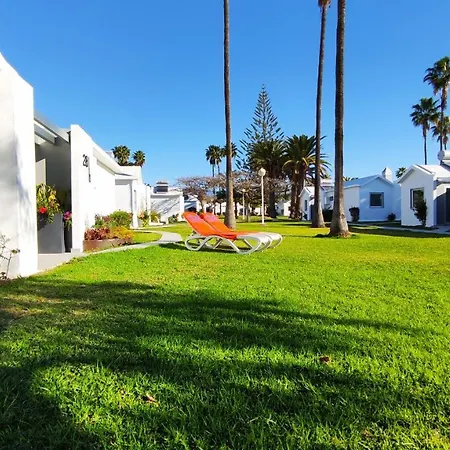 Resort Canary Garden Club
