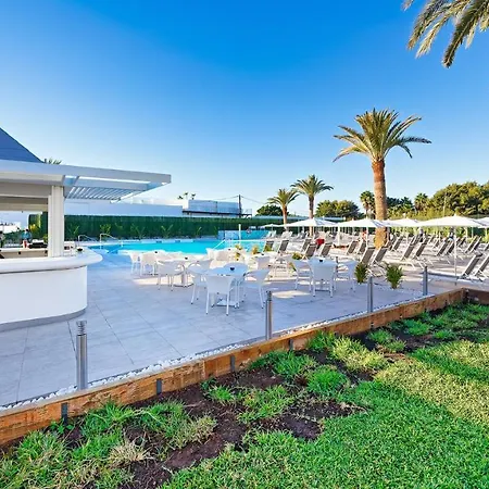 Canary Garden Club 3*