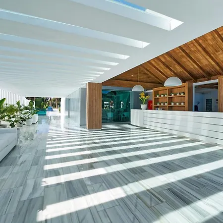 Resort Canary Garden Club 3*